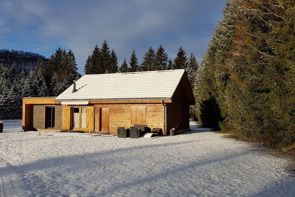 Gite Jura Mina Chalet Au Milieu De La Nature Villa Ney Buitenkant foto