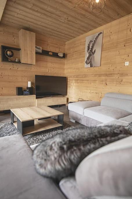 Gite Jura Mina Chalet Au Milieu De La Nature Villa Ney Buitenkant foto